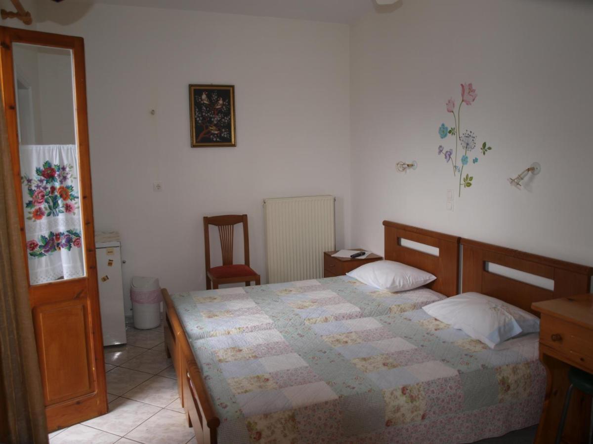 Artemonas Batika Rooms מראה חיצוני תמונה