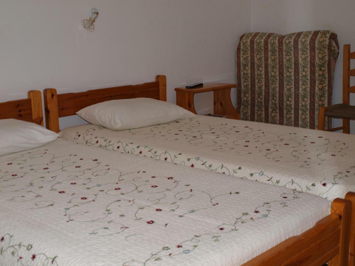 Artemonas Batika Rooms מראה חיצוני תמונה