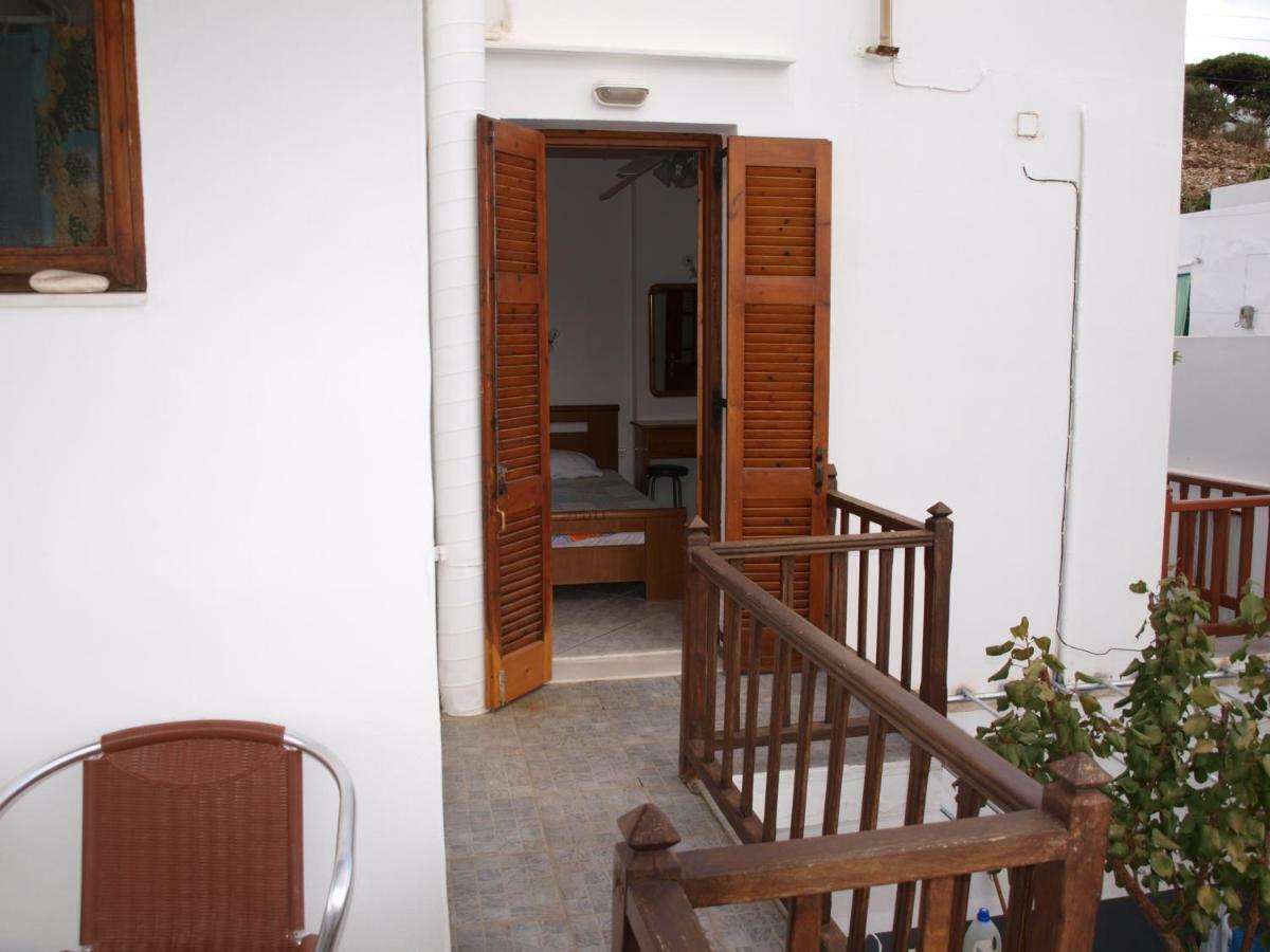 Artemonas Batika Rooms מראה חיצוני תמונה
